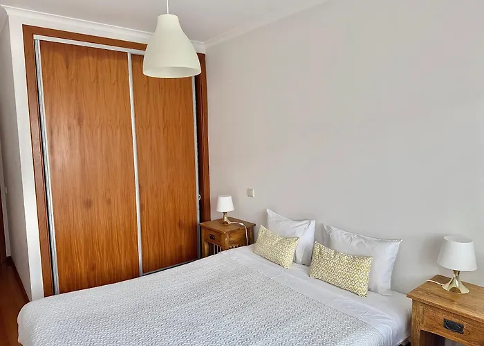 Nazare Beach Apartments Апартаменты *