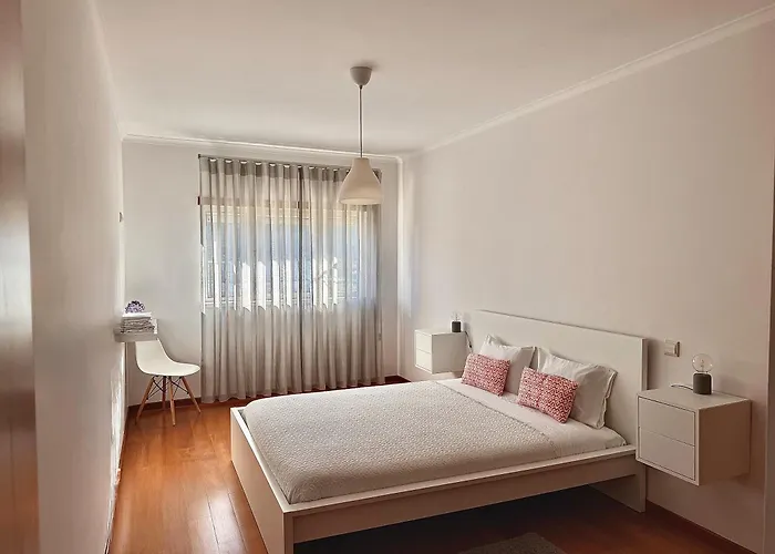 Nazare Beach Apartments 나자레